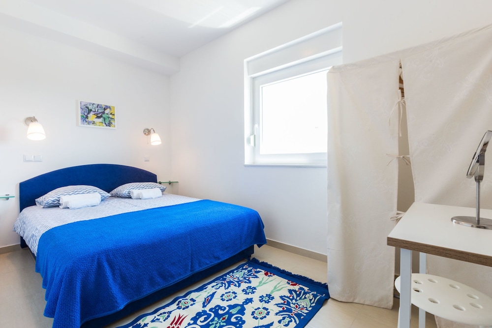 Deluxe Apartment, Sea View photo 1