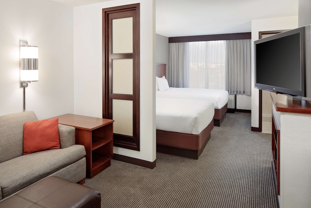 Room, Multiple Beds - Photo 3