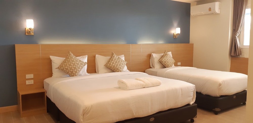 Triple Room - Photo 1