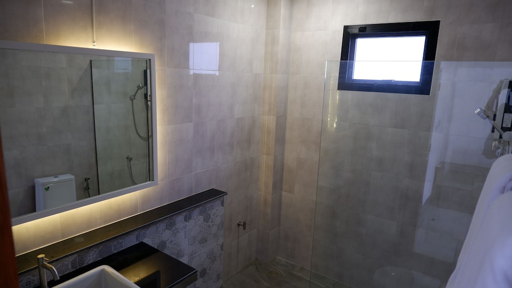 Deluxe Double Room - Photo 2