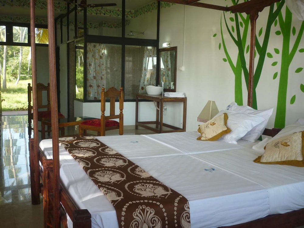 Deluxe Room, 1 Double Bed, Non Smoking photo 1