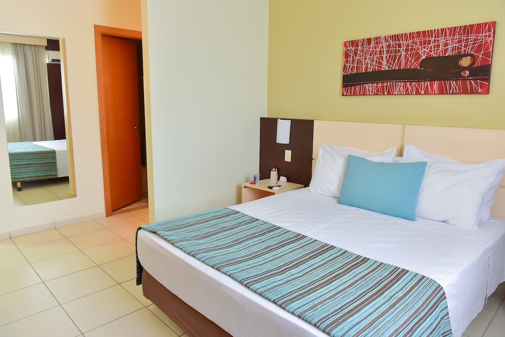 Executive Room, 1 Queen Bed, Non Smoking - Photo 2