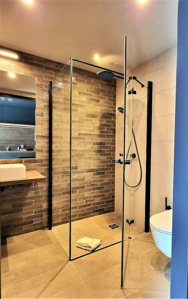Junior Apartment, Multiple Beds, Non Smoking, photo 6