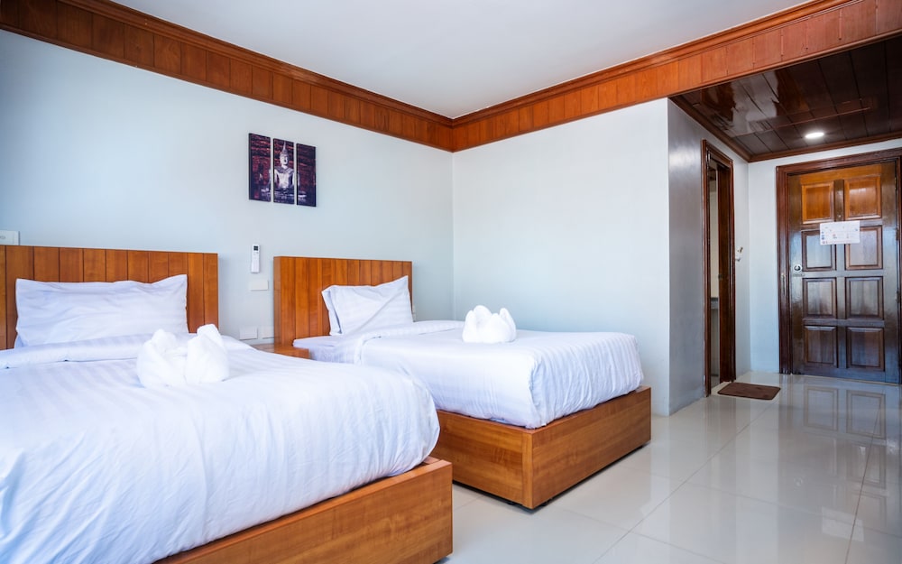 Superior Twin Room - Photo 13