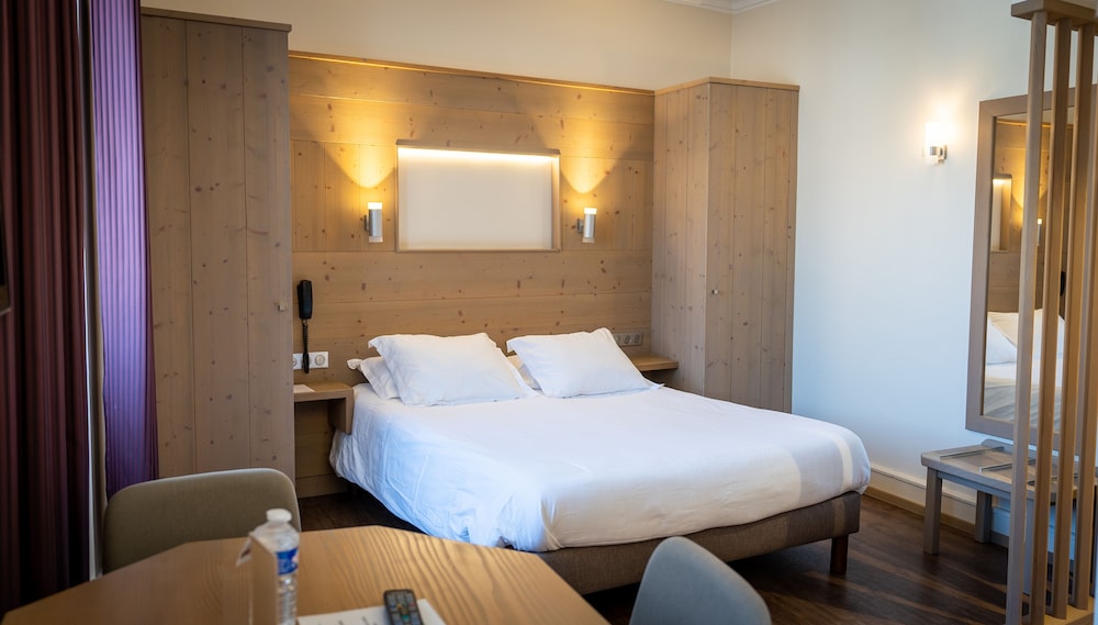 Superior Double Room (Chambre Superieure Salon & Vue) photo 3