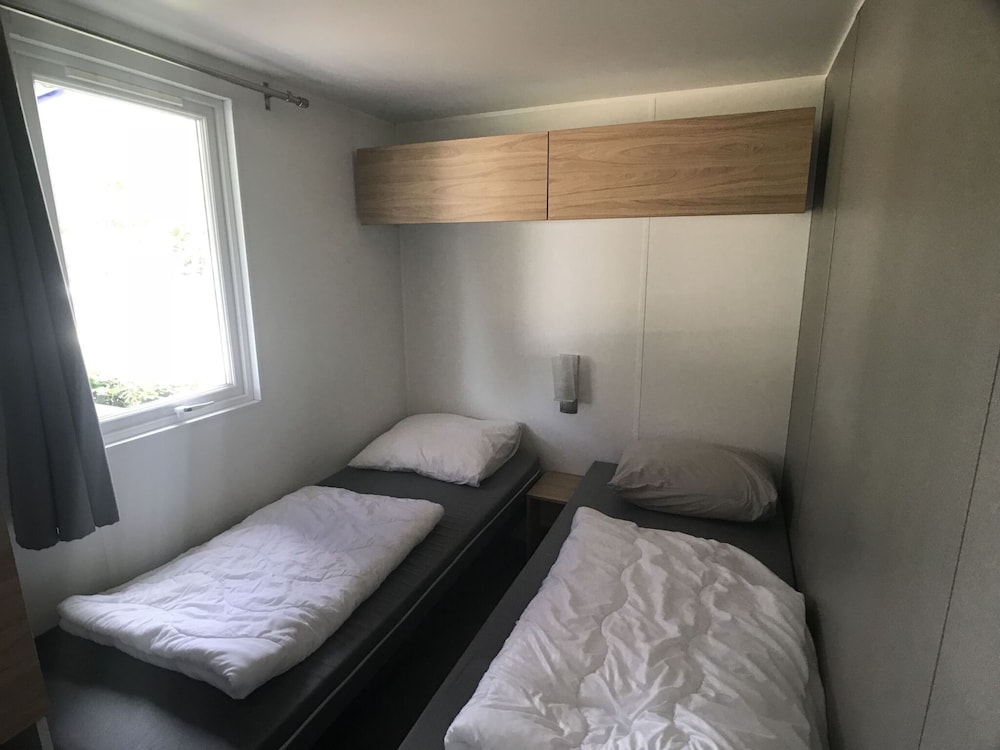 Comfort Chalet, 3 Bedrooms photo 1