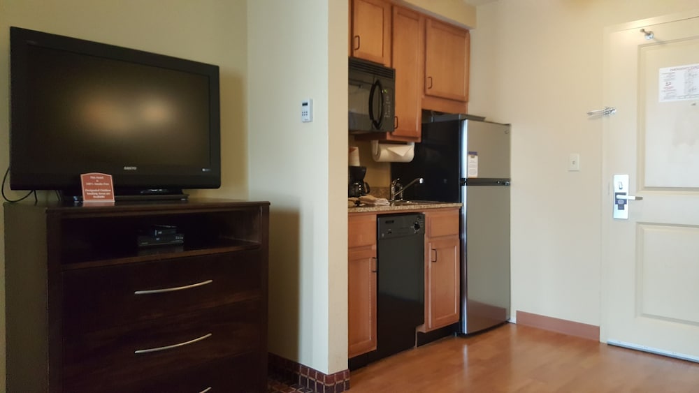 Suite, 1 Bedroom, Kitchen