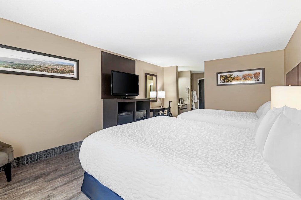 Suite, 2 Queen Beds, Non Smoking - Photo 3