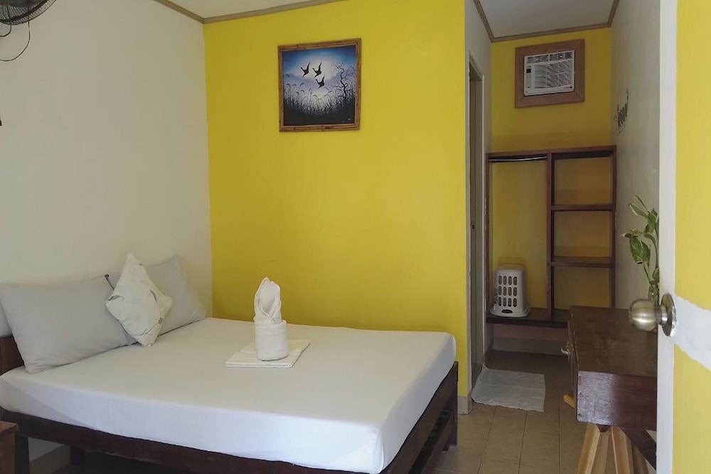 Standard Double Room - Photo 2