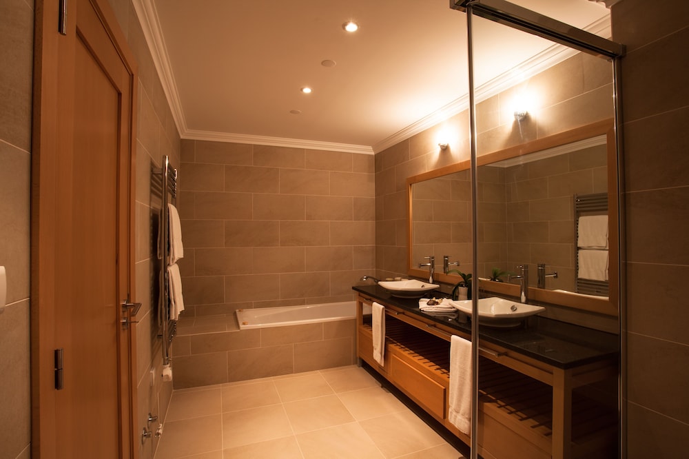 Deluxe Townhome, 2 Bedrooms, Sea View, Sea Facing photo 3