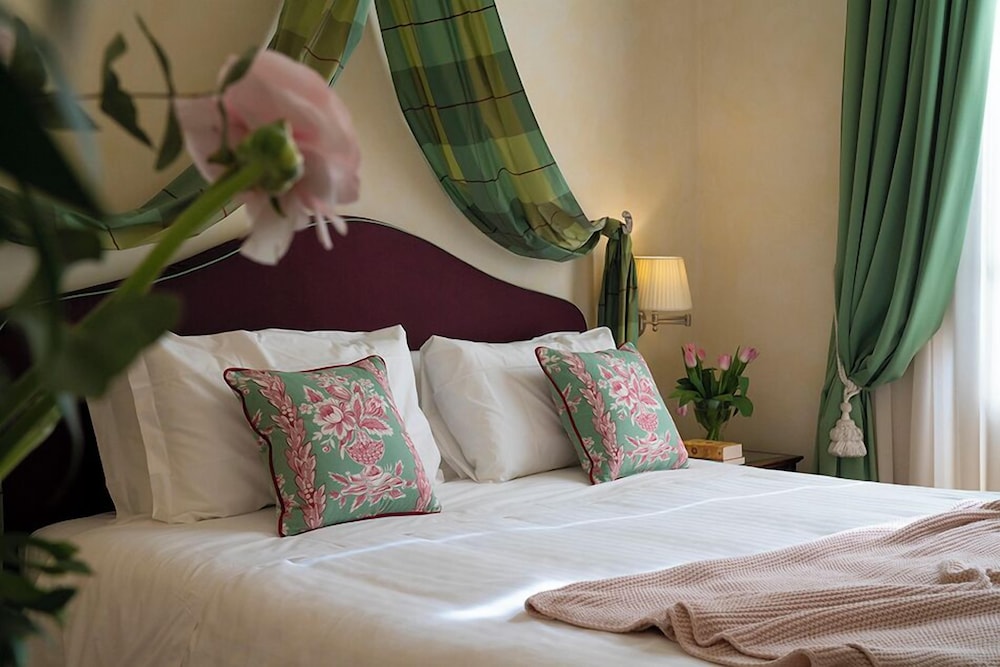 Deluxe Apartment, 1 King Bed with Sofa bed, Terrace