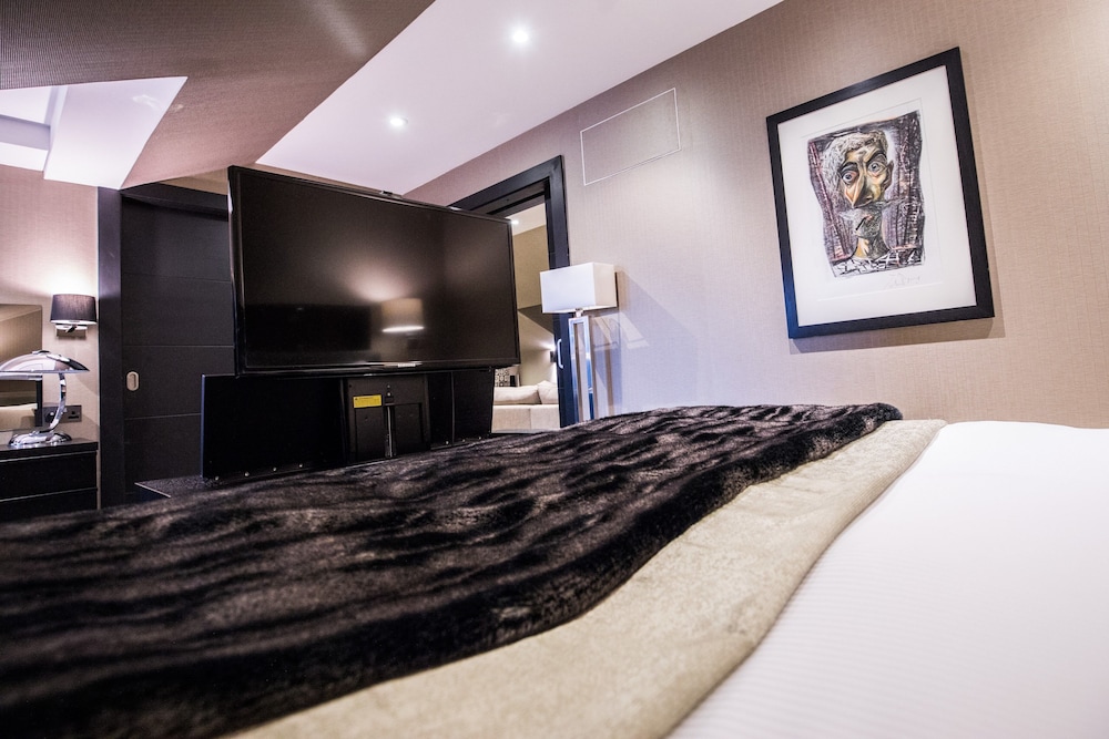 Luxury Suite, 1 King Bed (The Chester Suite) photo 2
