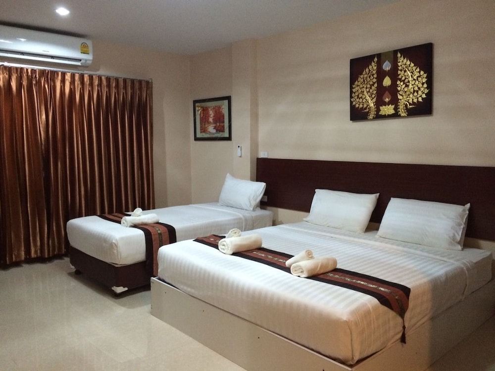 Superior Room, 3 Twin Beds