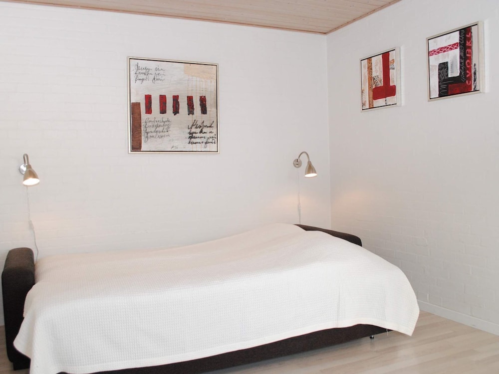 Premium House, 1 Bedroom photo 2