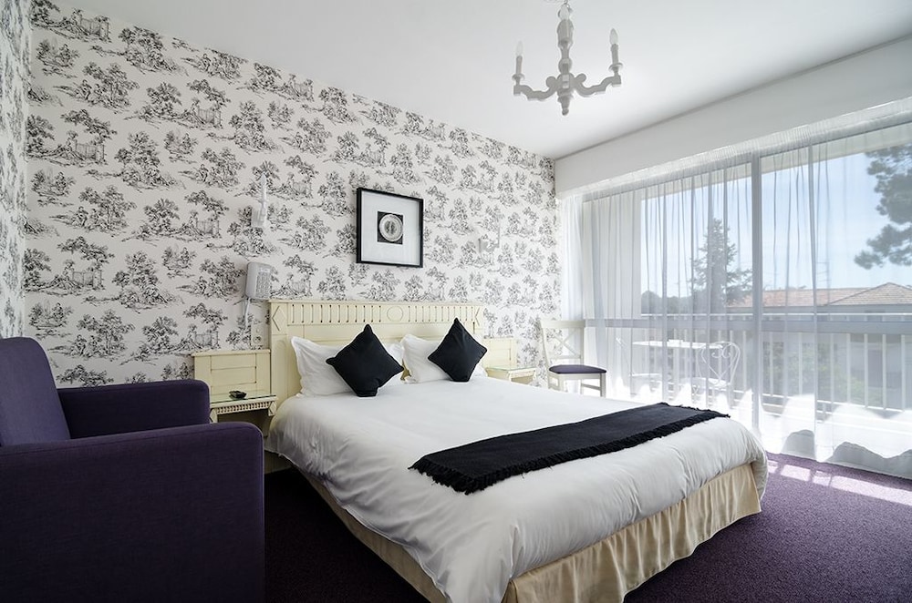 Standard Double Room - Photo 2