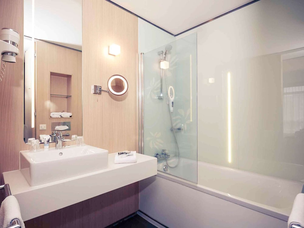 Privilege, Standard Room, 1 Double Bed with Sofa bed photo 3