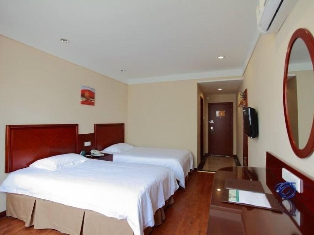 Standard Twin Room photo 3