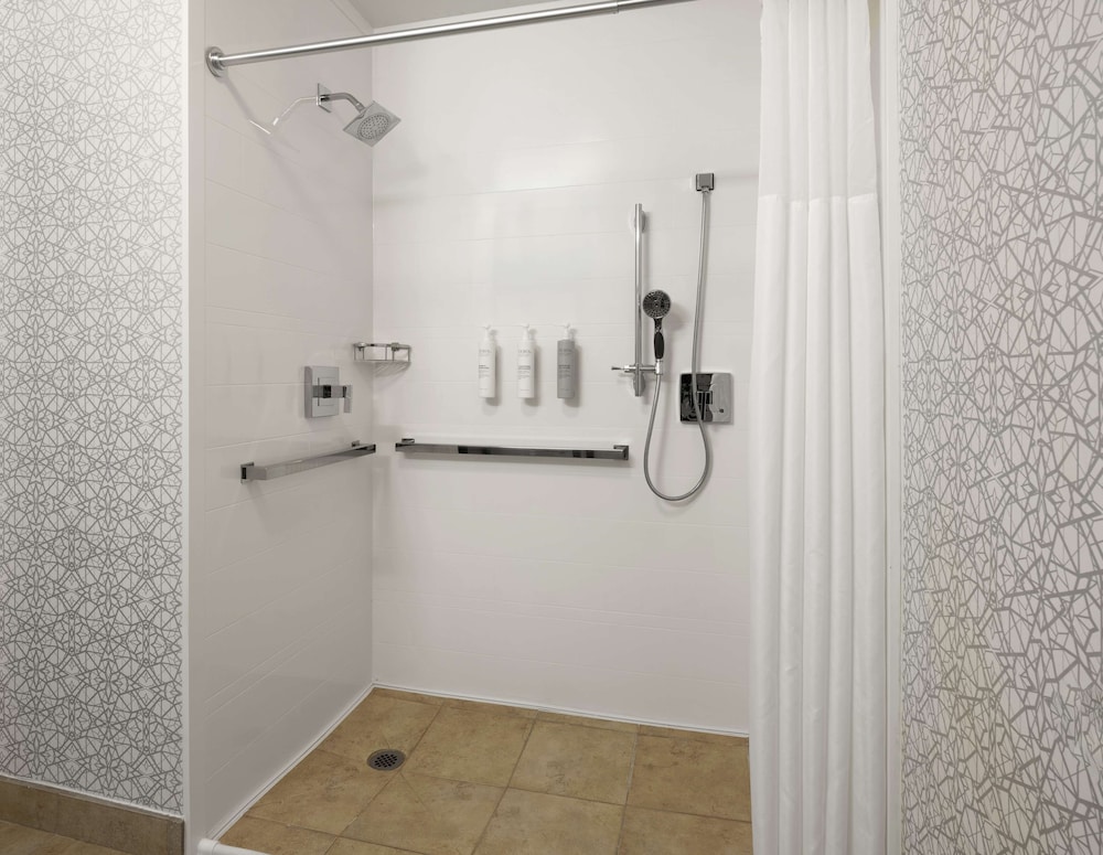 Suite, 1 King Bed, Accessible, Non Smoking at Hampton Inn & Suites Arundel Mills/Baltimore in Hanover