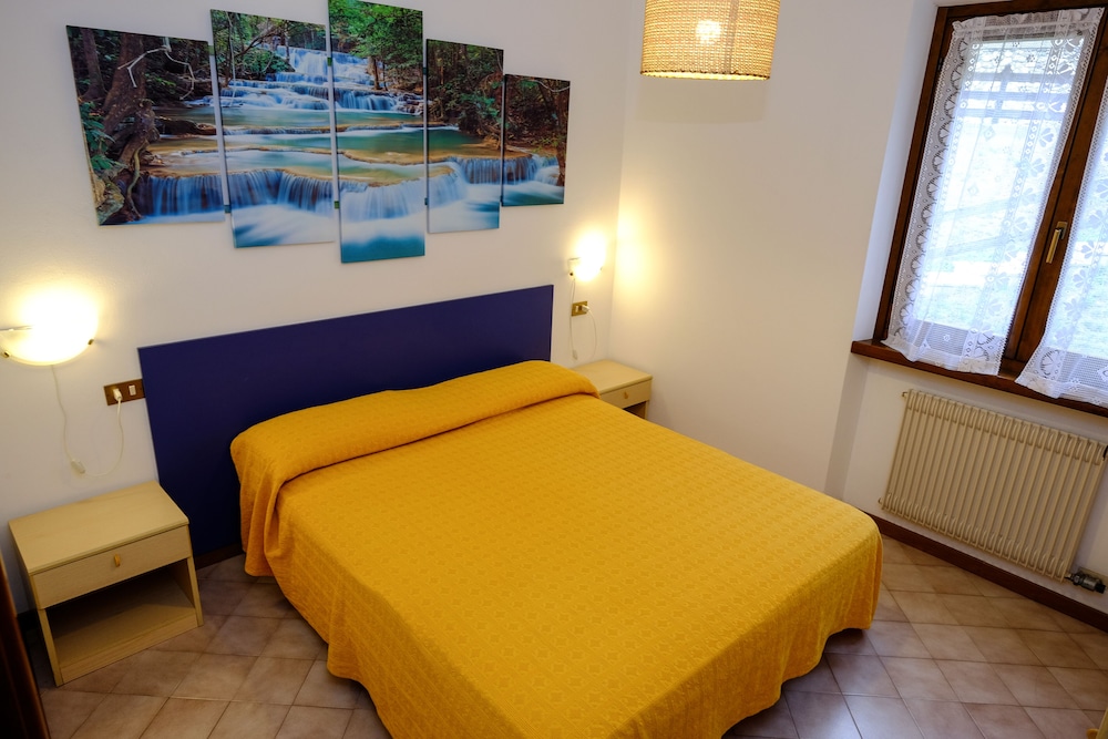 Apartment, 2 Bedrooms, Balcony, Mountain View (4/5 people) photo 1