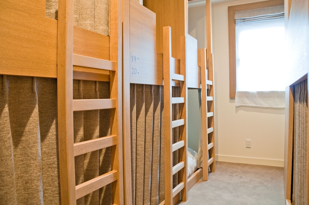 Shared Dormitory, Women Only photo 2