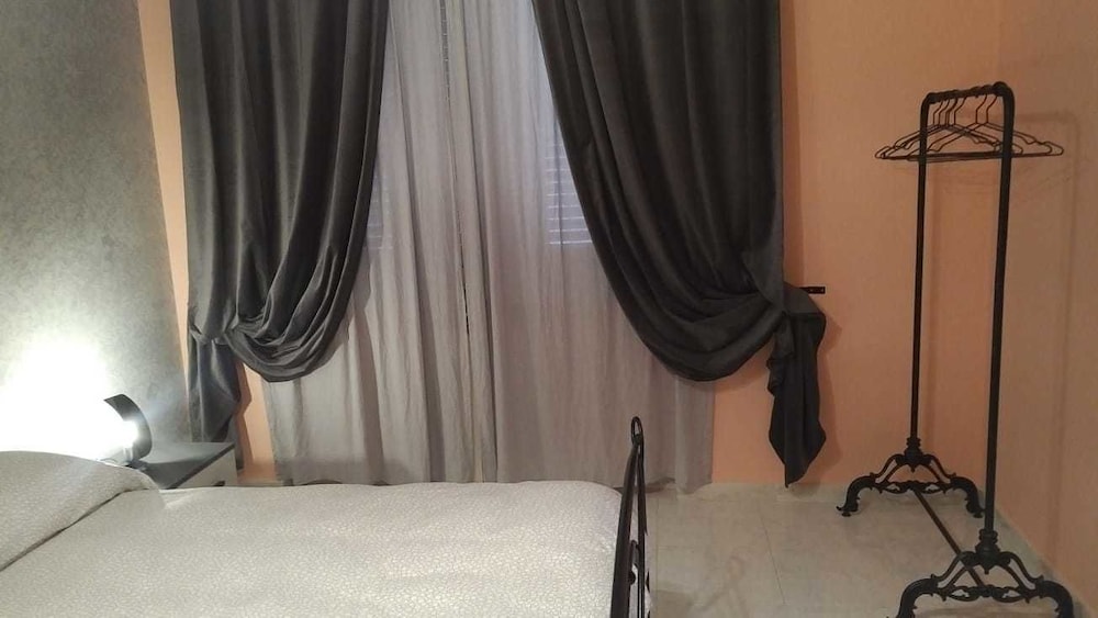 Deluxe Room - Photo 4