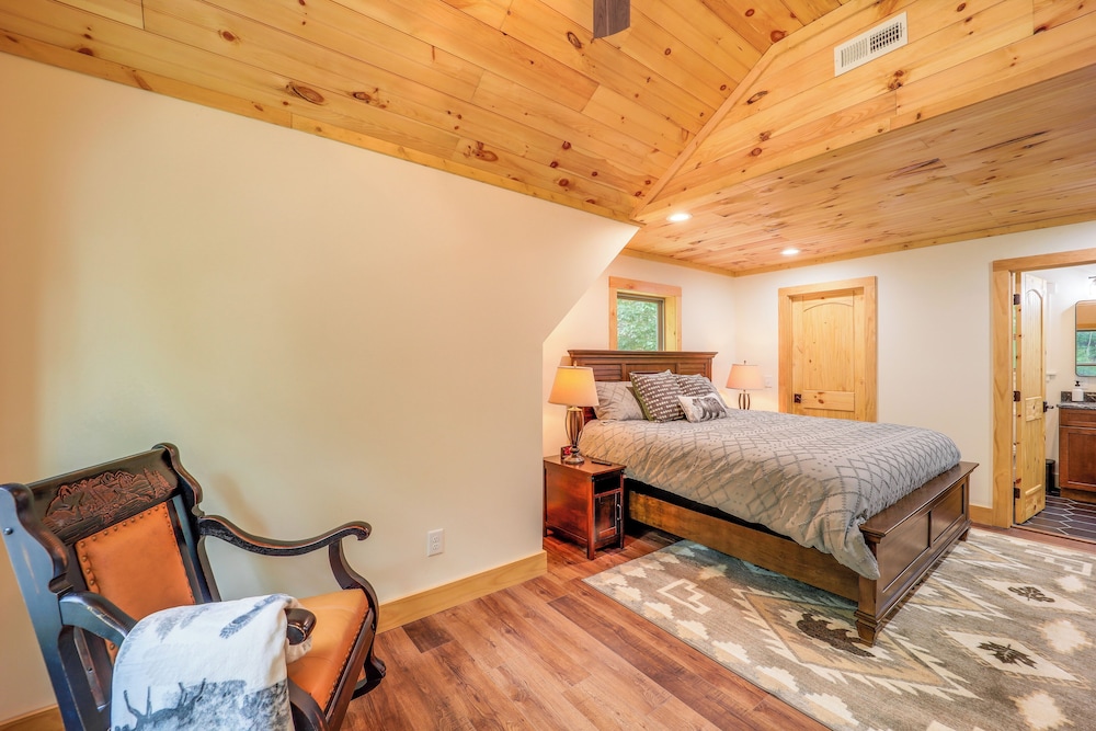 House (2 Bedrooms) photo 1