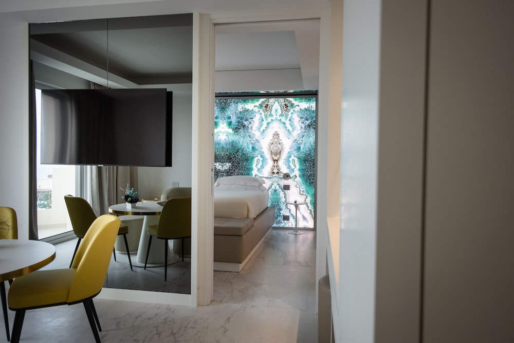 Suite (SMERALDO)
