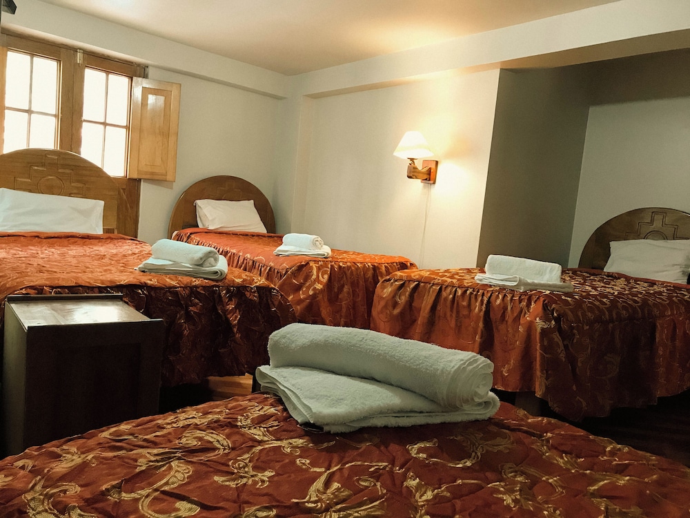 Family Quadruple Room, Mountain View