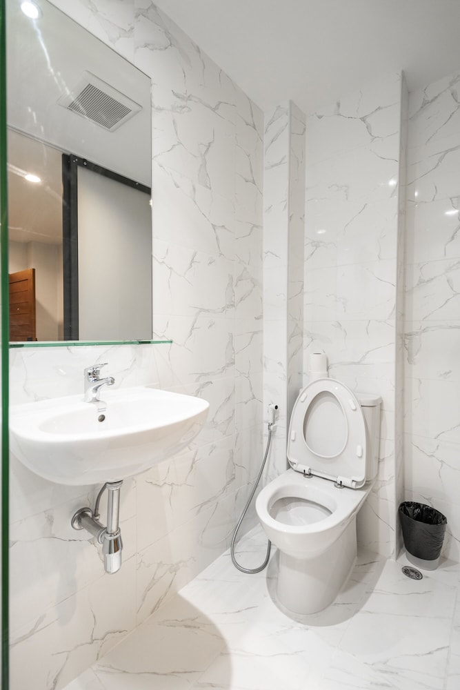 Standard Room With Bathroom photo 2