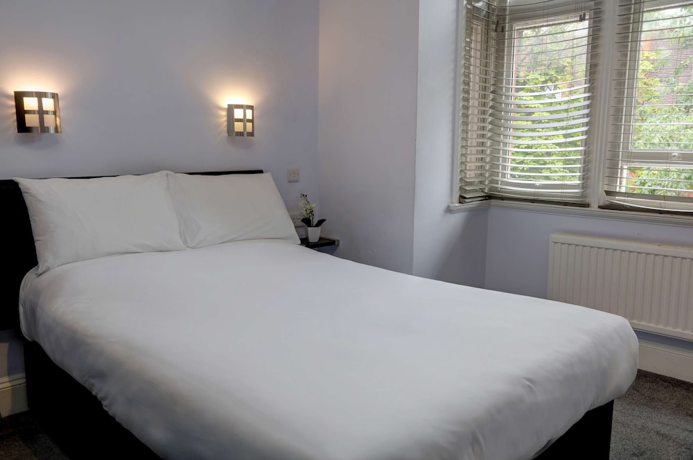 Standard Studio, 1 Double Bed, Non Smoking, Kitchenette - Photo 1