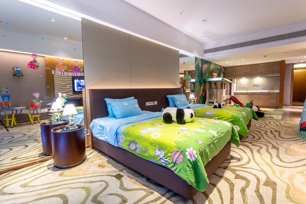 Family Suite - Photo 9
