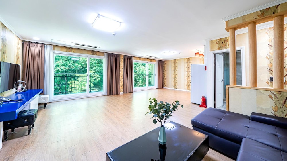 Basic Room, 1 Bedroom (201ho(Daehyeong/Danchesil)) - Photo 1