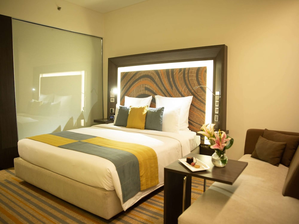 Superior Room, 1 King Bed