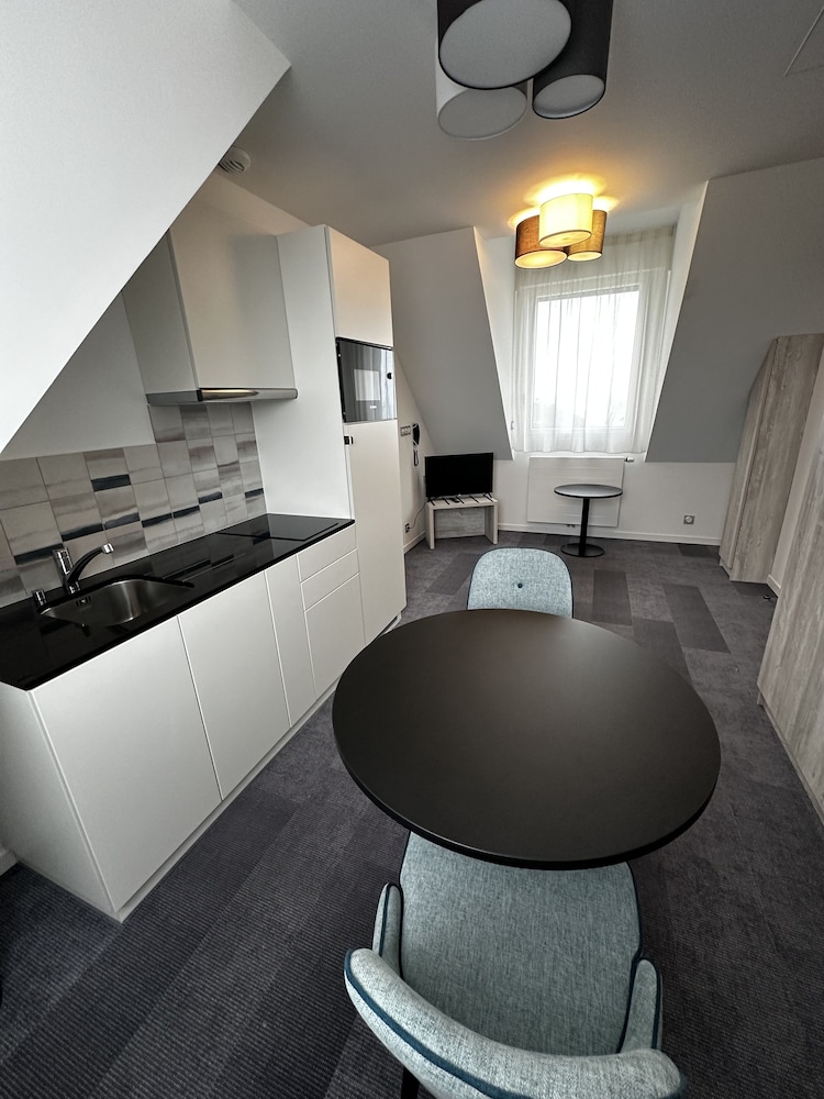 Suite, Sea View photo 3