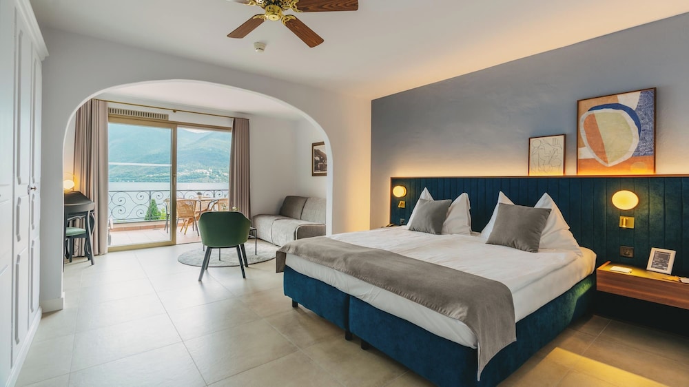 Junior Suite Lago South - Photo 7