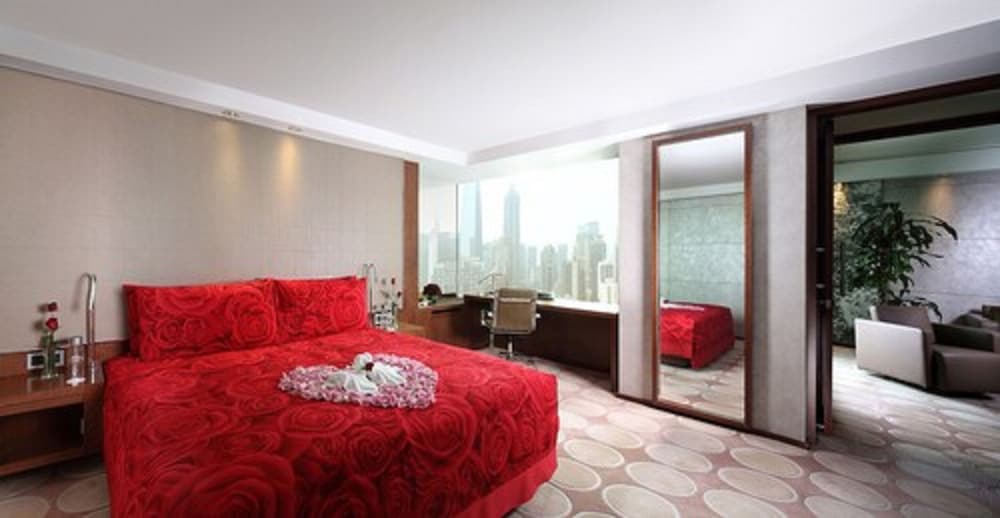 Premium Room thumbnail 6