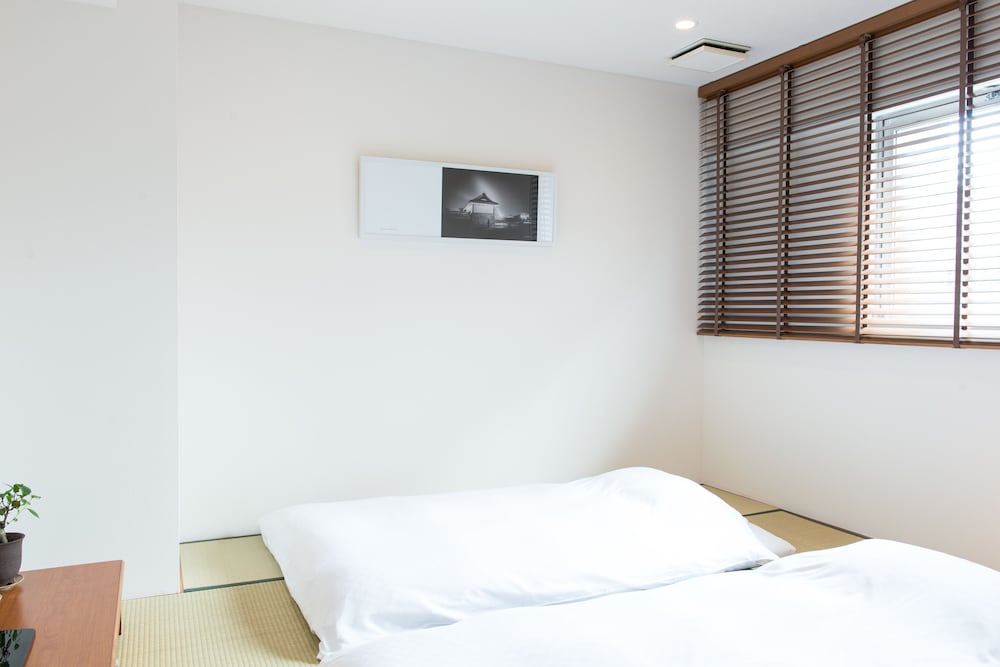 Japanese-Style Twin Room