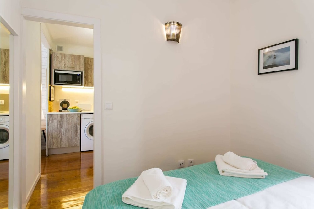 Apartment (1 Bedroom)