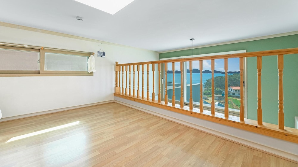Basic Room, 1 Bedroom (101(OceanView,Spa)) - Photo 4