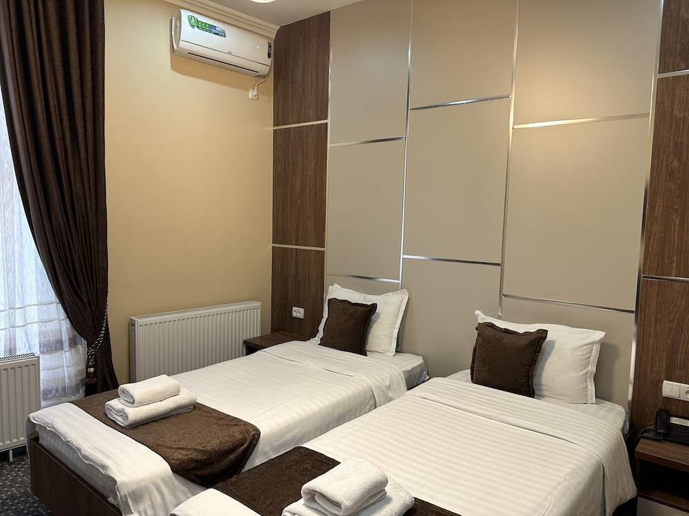 Comfort Twin Room