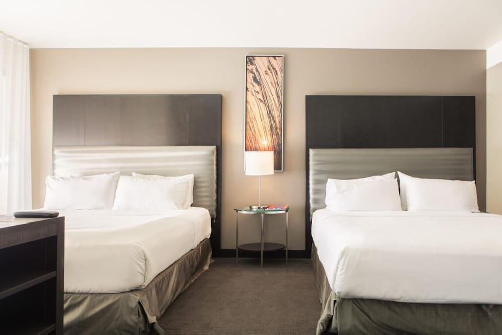 aloft, Room, Multiple Beds - Photo 4