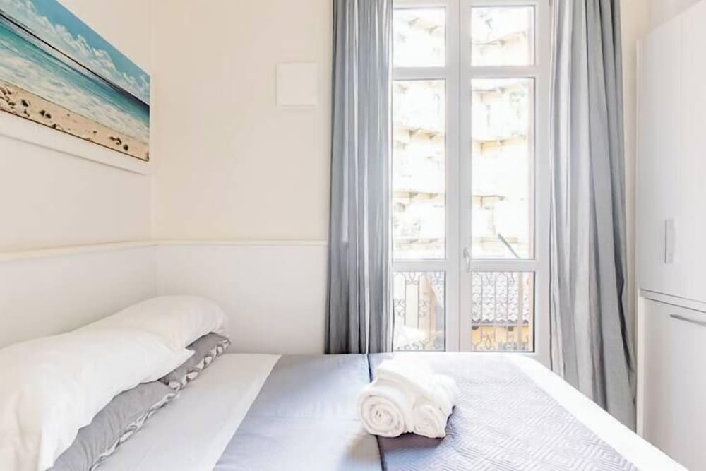 Classic Single Room