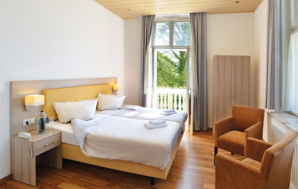 Comfort Double Room (disability access) photo 2