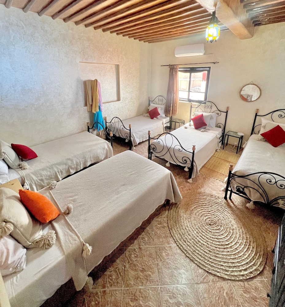Basic Shared Dormitory, Multiple Beds, Non Smoking, Terrace photo 1