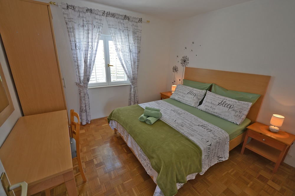 Superior Apartment photo 3