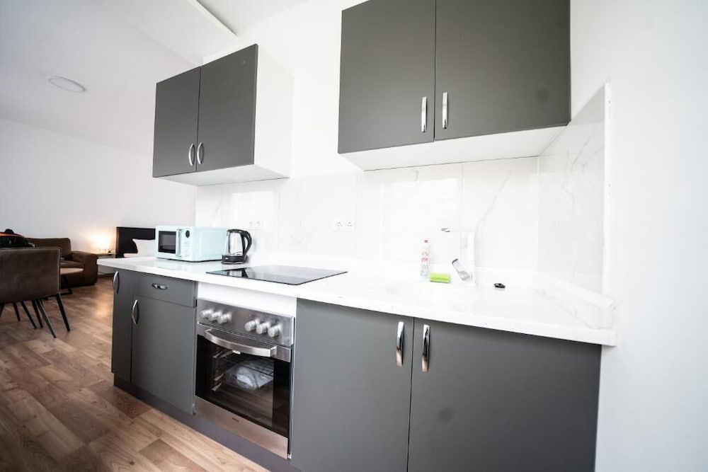 Family Studio Suite photo 2