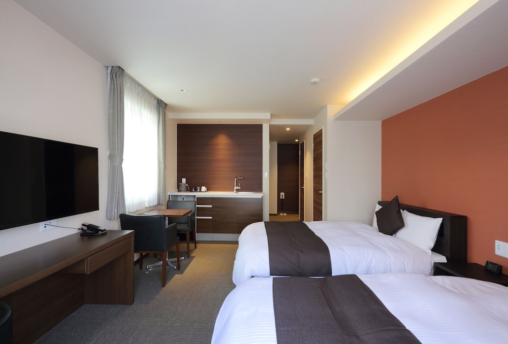 Deluxe Twin Room - Photo 2