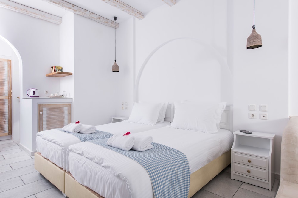 Deluxe Single Room, Balcony, Sea View photo 3