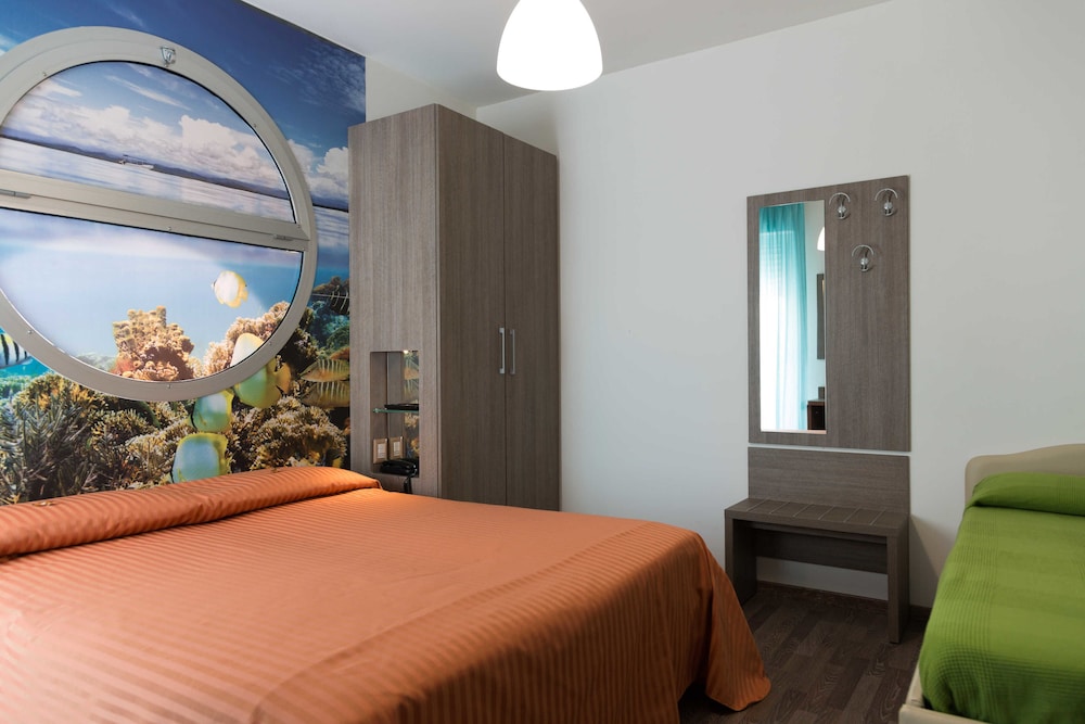 Superior Quadruple Room, 1 Bedroom, Terrace, Ocean View photo 2