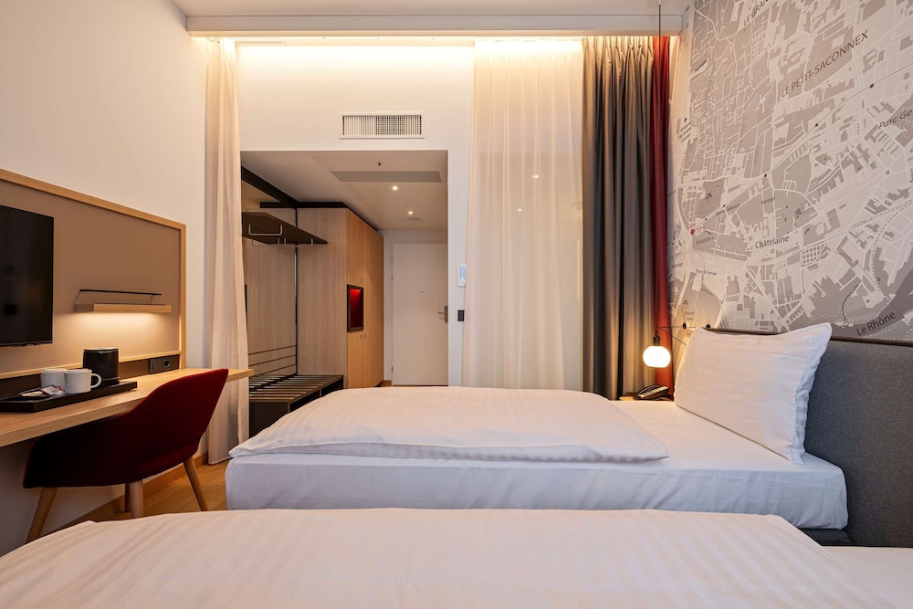 Business Twin Room - Photo 7